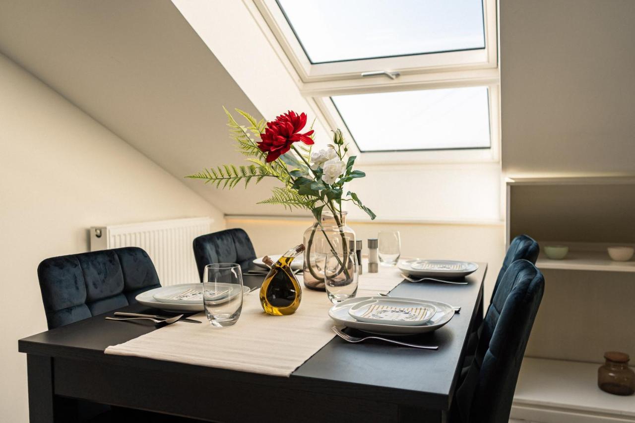 Crest - Riverside Lofts Mit Parken I Balkon I Kueche I Regendusche Passau Exterior foto