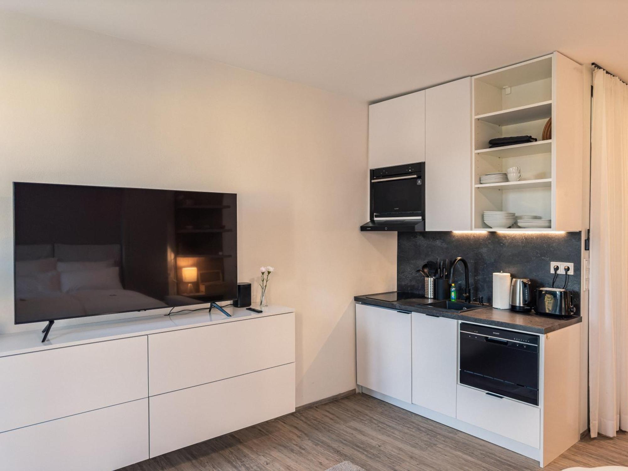 Crest - Riverside Lofts Mit Parken I Balkon I Kueche I Regendusche Passau Exterior foto